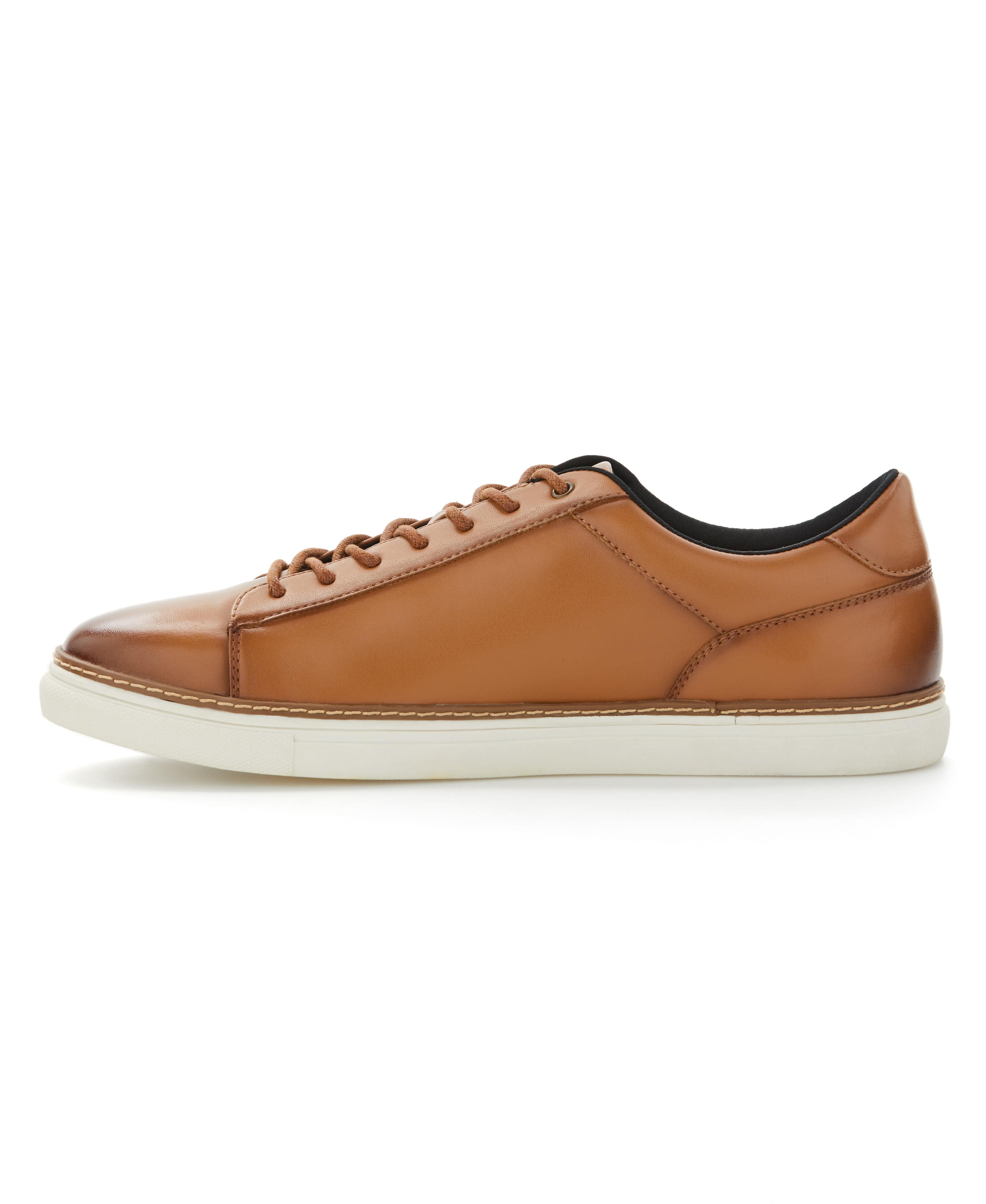 Low Top Sneaker - Image 10